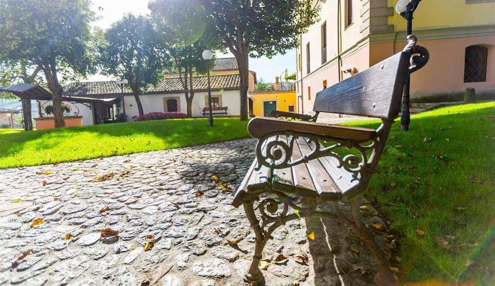 Corte Dei Tini Villa Vomano Экстерьер фото